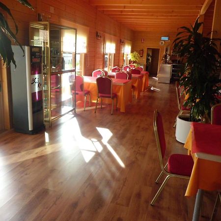 Motel San Isidro Villarrubio Eksteriør bilde