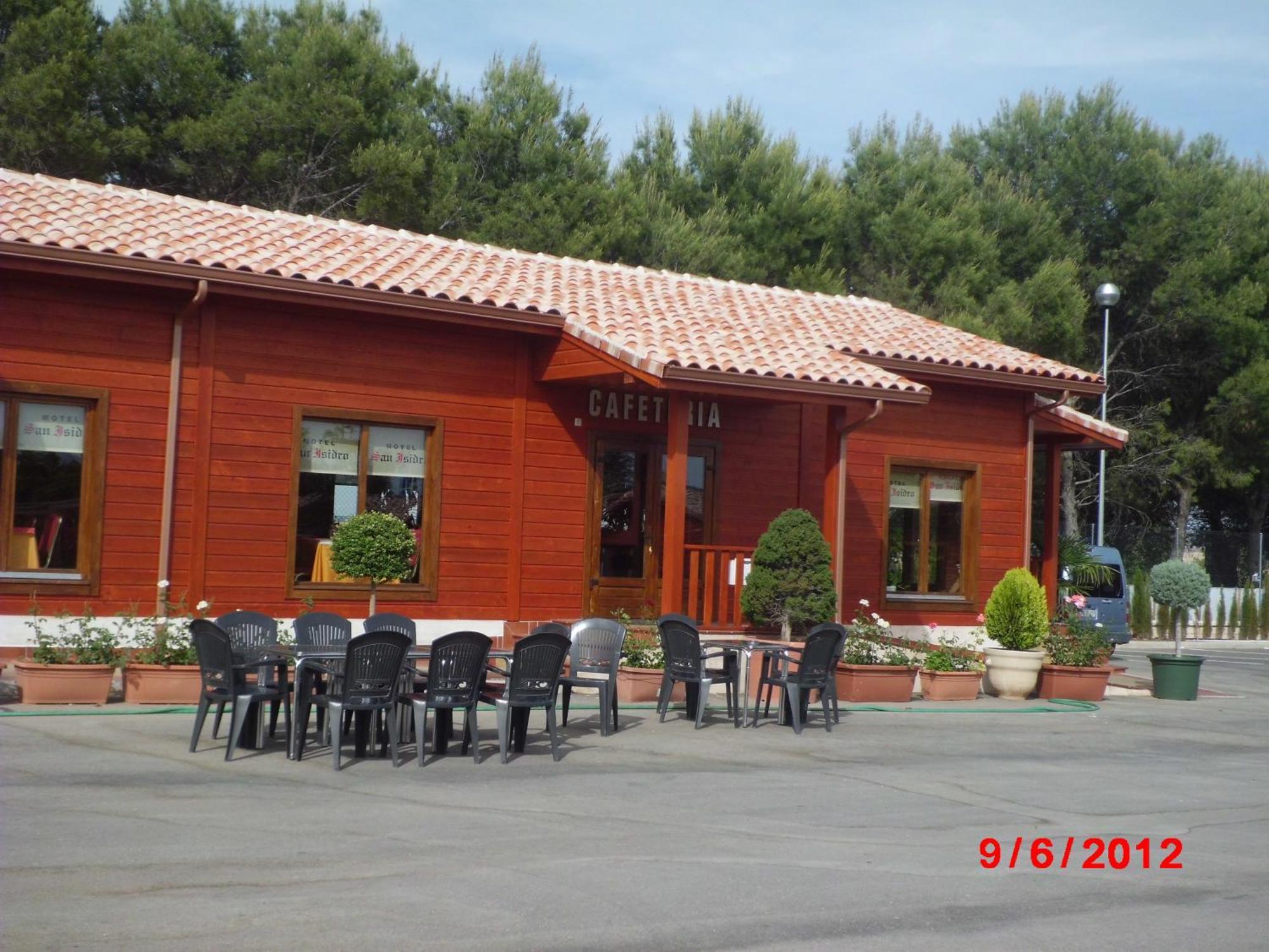 Motel San Isidro Villarrubio Eksteriør bilde