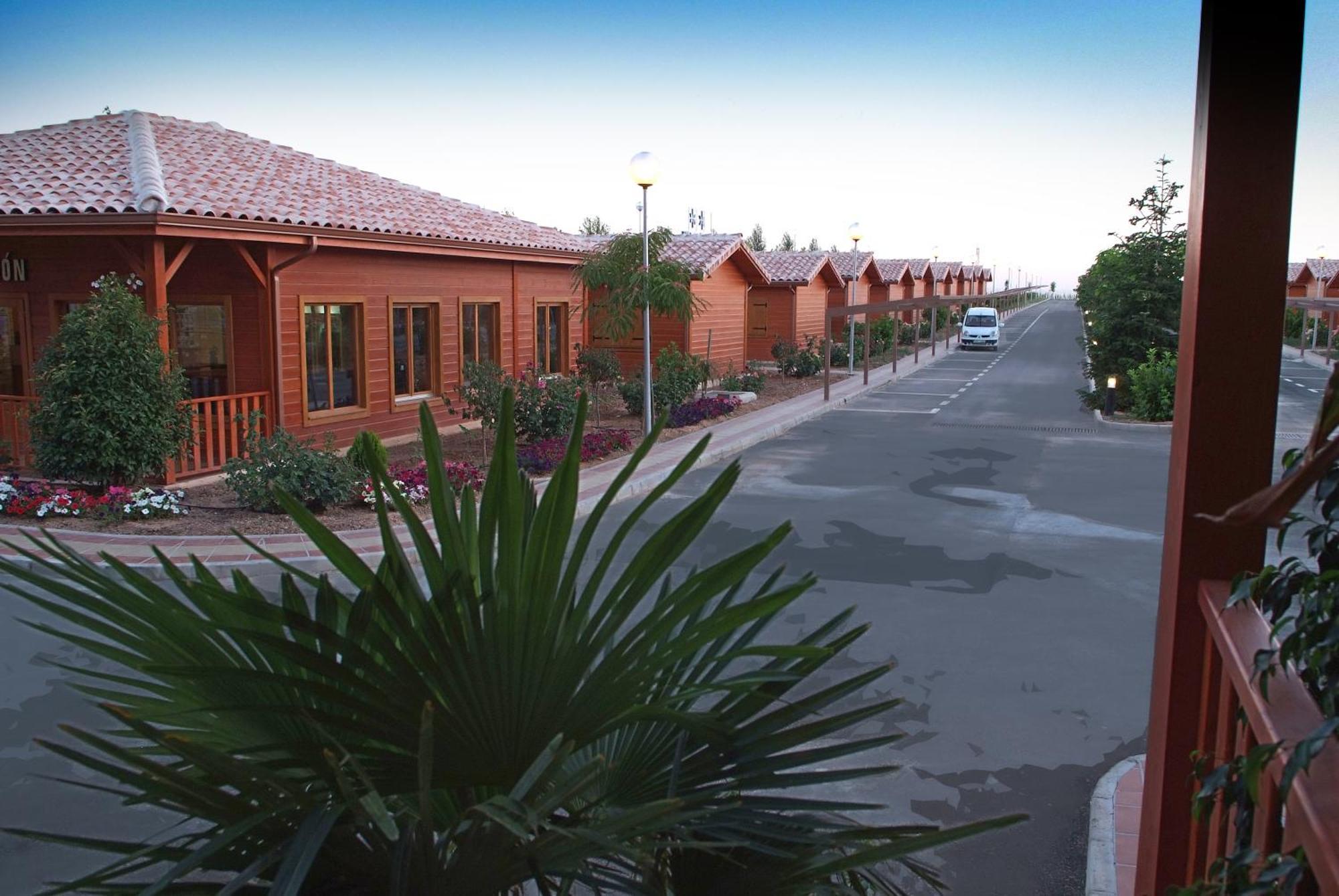 Motel San Isidro Villarrubio Eksteriør bilde