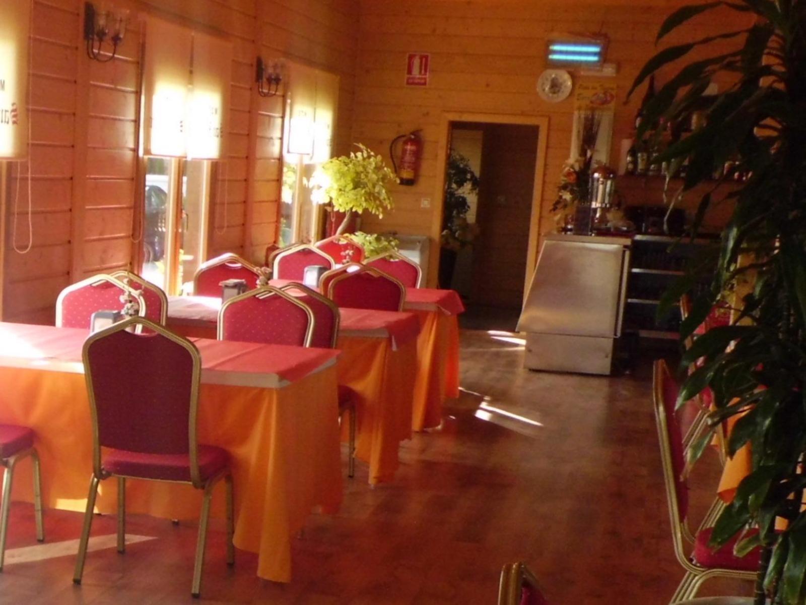 Motel San Isidro Villarrubio Eksteriør bilde
