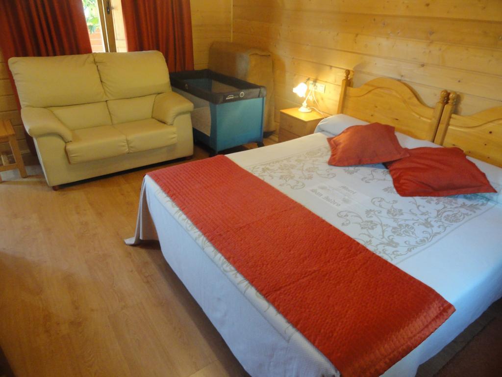 Motel San Isidro Villarrubio Eksteriør bilde