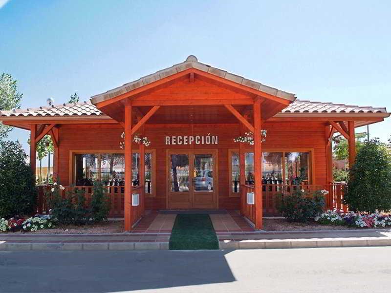 Motel San Isidro Villarrubio Eksteriør bilde